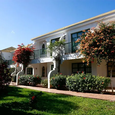 Hotel Las Palmeras I & Ii